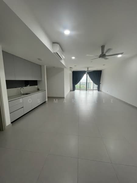 Kondominium untuk Dijual di Residensi Astrea - Rosemary Lee - PropertyGuru.com.my