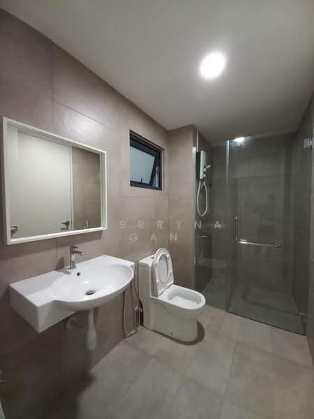 Kediaman Servis untuk Disewa di Savio @ Riana Dutamas - Miss Gan - Bathroom - PropertyGuru.com.my