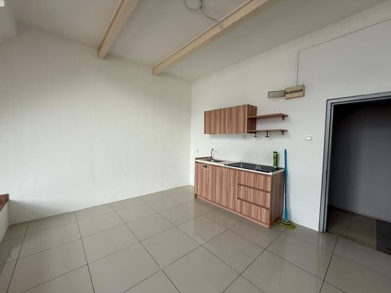 Kediaman Servis untuk Disewa di SOHO @ Empire City - Alan Chia - PropertyGuru.com.my