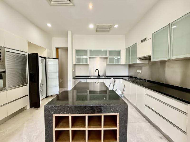 Service Residence for Sale at Suria Stonor - Jean Chiew - Kitchen - PropertyGuru.com.my