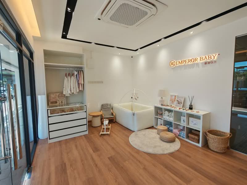 Shop / Office untuk Disewa di 3 Storey Shoplot Seri Sg Long Chundi Business Park (Bandar Sungai Long) - Keith Lee - Interior - PropertyGuru.com.my