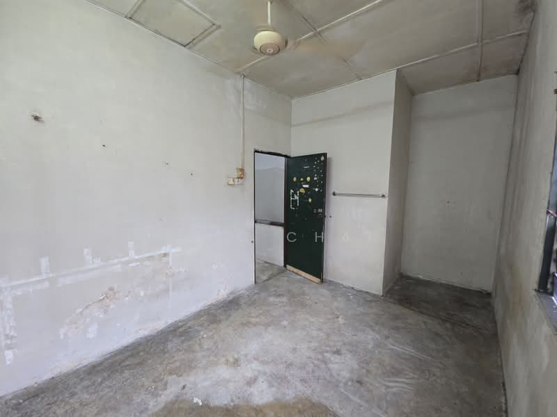 Rumah Bandar untuk Dijual di Taman Klang Utama (Kapar) - Eric Chai - PropertyGuru.com.my