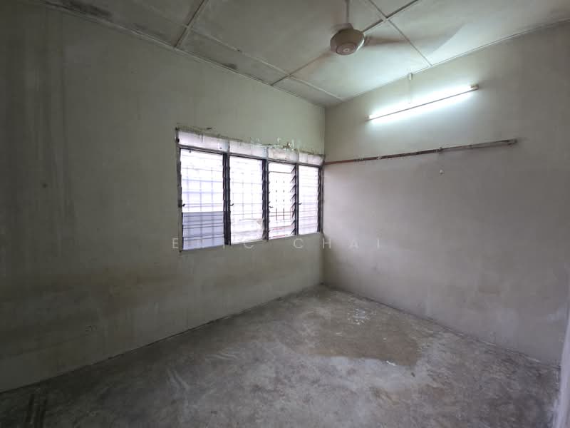 Rumah Bandar untuk Dijual di Taman Klang Utama (Kapar) - Eric Chai - PropertyGuru.com.my