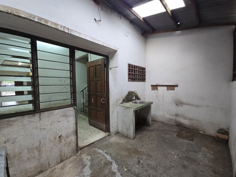 Rumah Bandar untuk Dijual di Taman Klang Utama (Kapar) - Eric Chai - PropertyGuru.com.my