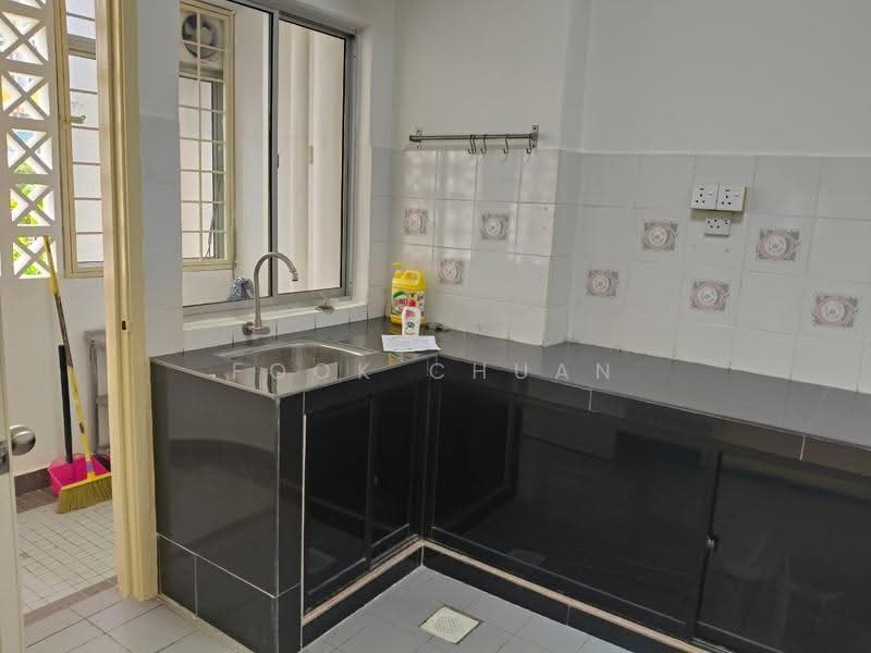 Condominium for Sale at Menara D'sara - Fook Chuan Chin - Kitchen - PropertyGuru.com.my