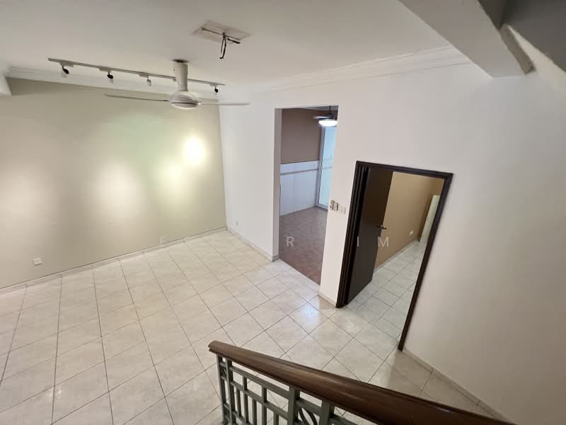 2-storey Terraced House for Sale in Kota Damansara (Selangor) - Esther Lim - Living Room - PropertyGuru.com.my