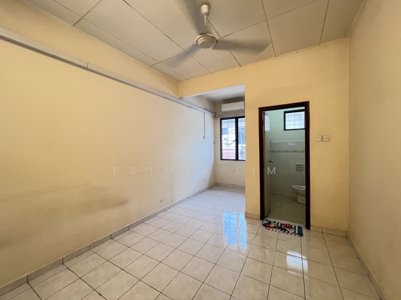 2-storey Terraced House for Sale in Kota Damansara (Selangor) - Esther Lim - Interior - PropertyGuru.com.my