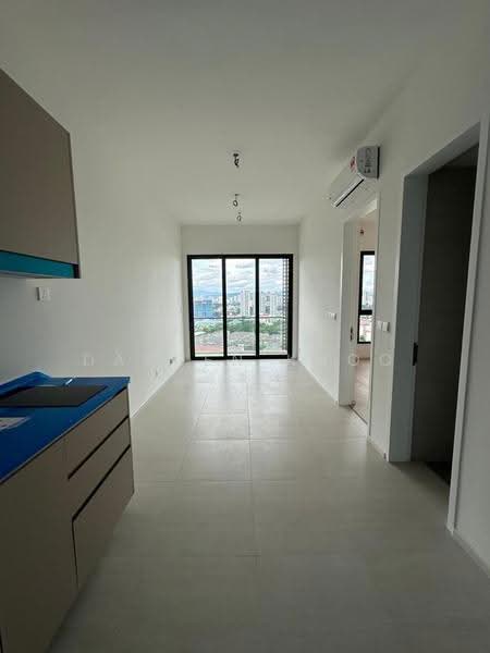 Service Residence for Sale at Laurel Residence - Darren Khoo - Interior - PropertyGuru.com.my