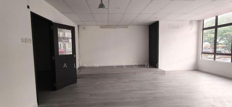 Shop / Office for Rent in Taman Molek (Johor Bahru) - Alan Leong - Interior - PropertyGuru.com.my