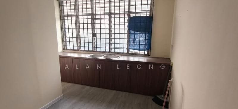 Shop / Office for Rent in Taman Molek (Johor Bahru) - Alan Leong - Kitchen - PropertyGuru.com.my
