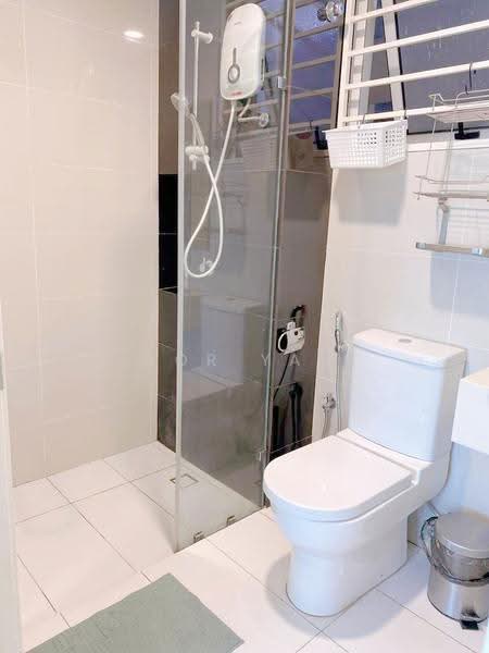 Kondominium untuk Disewa di La Thea Residences - Hor Yan - Bathroom - PropertyGuru.com.my