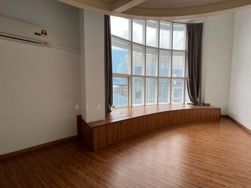 Kediaman Servis untuk Disewa di SOHO @ Empire City - Alan Chia - PropertyGuru.com.my