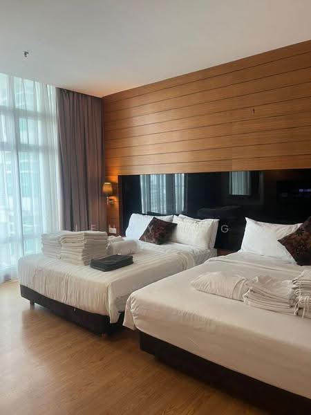 Kediaman Servis untuk Dijual di Dua Sentral - Jenny Ong - Master Bedroom - PropertyGuru.com.my