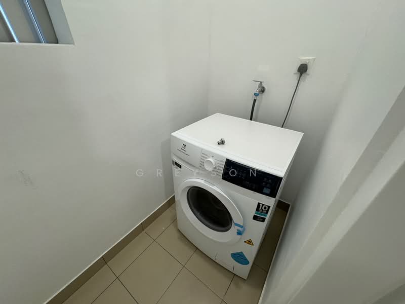 Servis Apartment untuk Disewa di The Sentral Suites - Greyson Yap - PropertyGuru.com.my