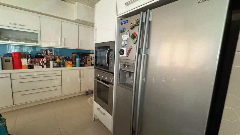 2-storey Terraced House for Sale in Lake Edge (Puchong) - Carrey Chiah - Kitchen - PropertyGuru.com.my