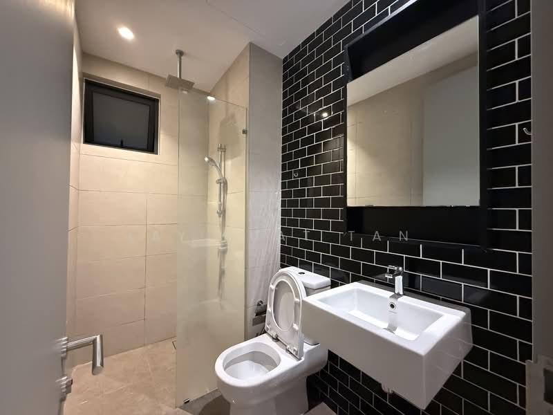 Apartment for Sale at Union Suites - Lay Huat Tan - Bathroom - PropertyGuru.com.my