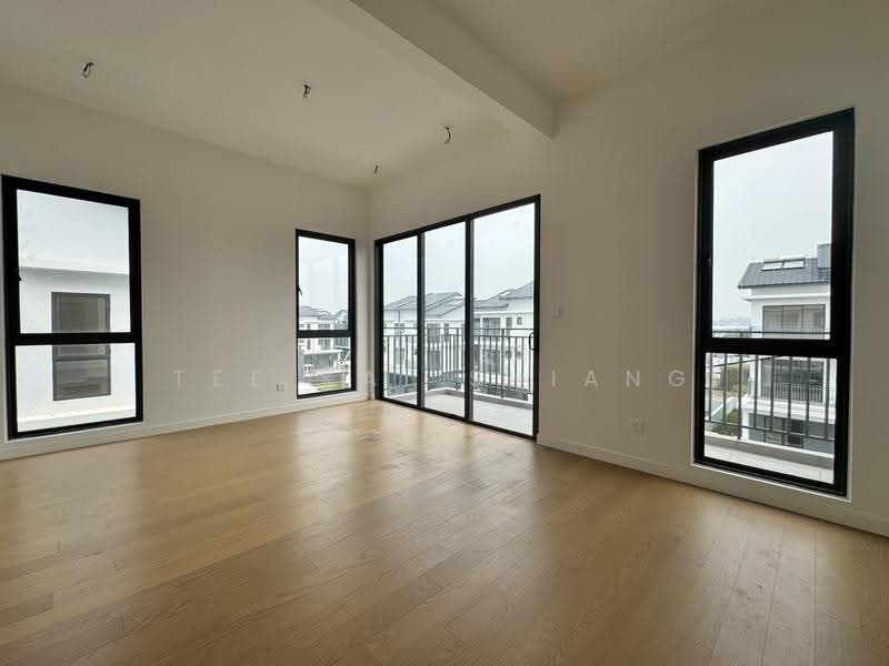 Rumah Banglo untuk Dijual di Kwasa Damansara (Sungai Buloh) - Tee Kai Shiang - Balcony - PropertyGuru.com.my