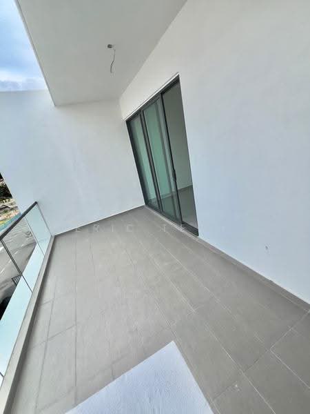 3-storey Terraced House for Sale in Residensi Bukit Orkid (Orchid Hills), Batu 9 (Cheras) - Eric Teoh - PropertyGuru.com.my