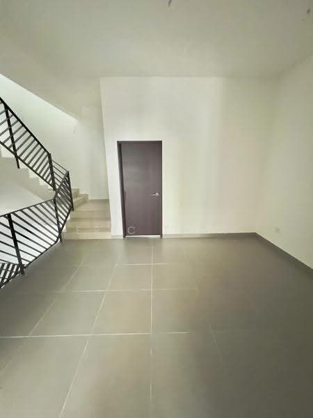 3-storey Terraced House for Sale in Residensi Bukit Orkid (Orchid Hills), Batu 9 (Cheras) - Eric Teoh - PropertyGuru.com.my