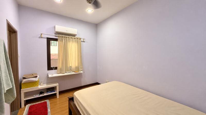2-storey Terraced House for Sale in Bandar Sri Damansara (Selangor) - Vincent Tan - Bedroom - PropertyGuru.com.my