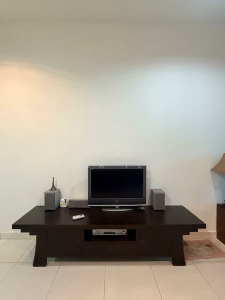 Kediaman Servis untuk Dijual di Akademik Suite - Lisa Yeo - Living Room - PropertyGuru.com.my
