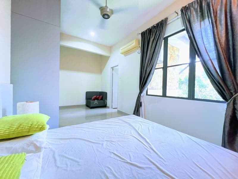 Bungalow House for Sale in Puncak Pinggiran Putra (Kajang) - M Jamil Ali - PropertyGuru.com.my