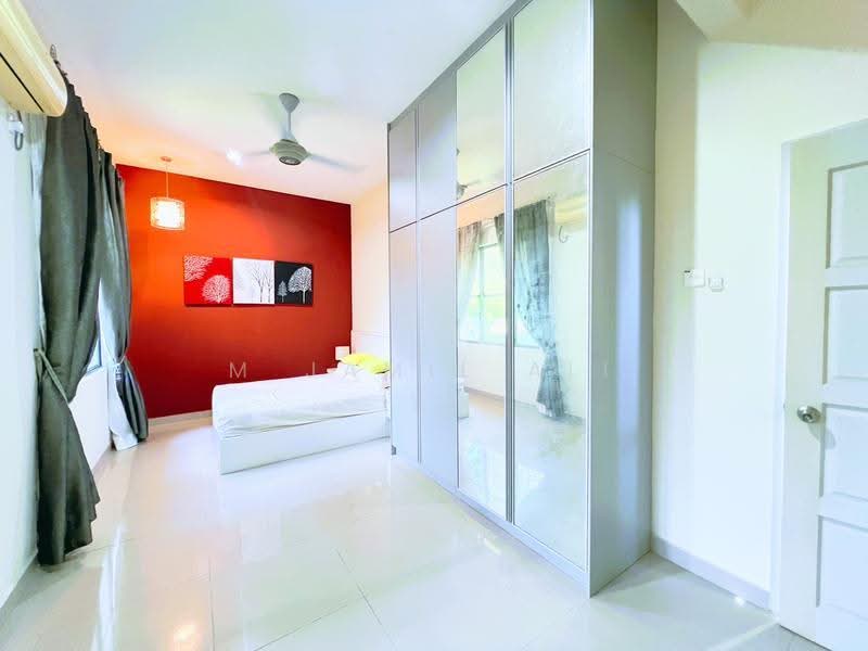 Bungalow House for Sale in Puncak Pinggiran Putra (Kajang) - M Jamil Ali - PropertyGuru.com.my