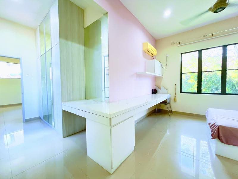 Bungalow House for Sale in Puncak Pinggiran Putra (Kajang) - M Jamil Ali - PropertyGuru.com.my