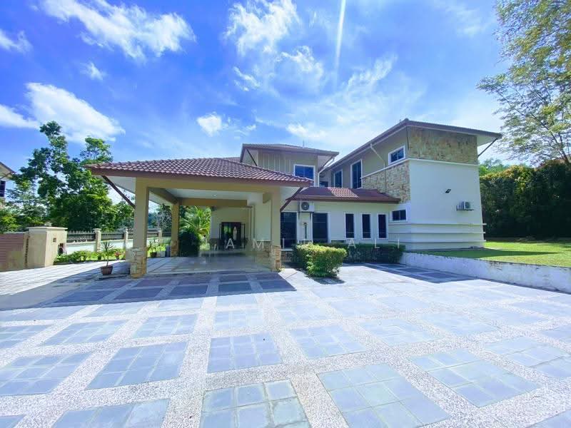 Bungalow House for Sale in Puncak Pinggiran Putra (Kajang) - M Jamil Ali - PropertyGuru.com.my