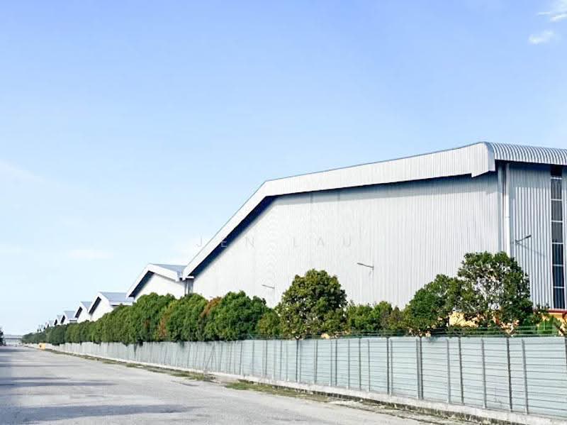 Gudang untuk Disewa di West Port (Pelabuhan Barat) (Port Klang (Pelabuhan Klang)) - Jen Lau - Exterior - PropertyGuru.com.my