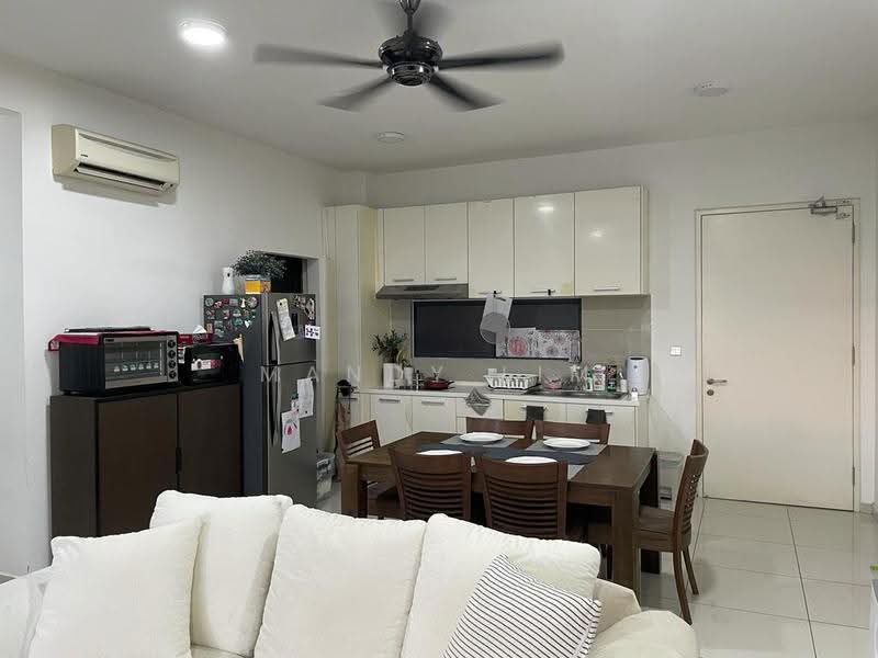 Condominium for Sale at Mirage By The Lake - Mandy Lim - Kitchen - PropertyGuru.com.my