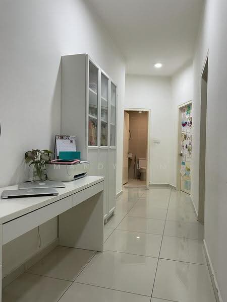 Condominium for Sale at Mirage By The Lake - Mandy Lim - Corridor - PropertyGuru.com.my