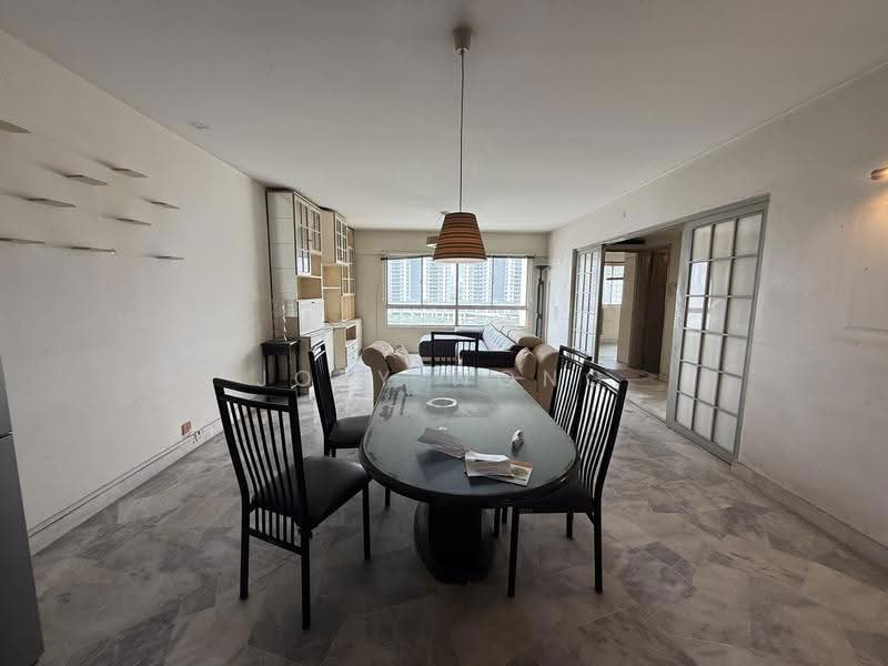 Kondominium untuk Dijual di O.G. Heights - Joey Wong - Living Room - PropertyGuru.com.my