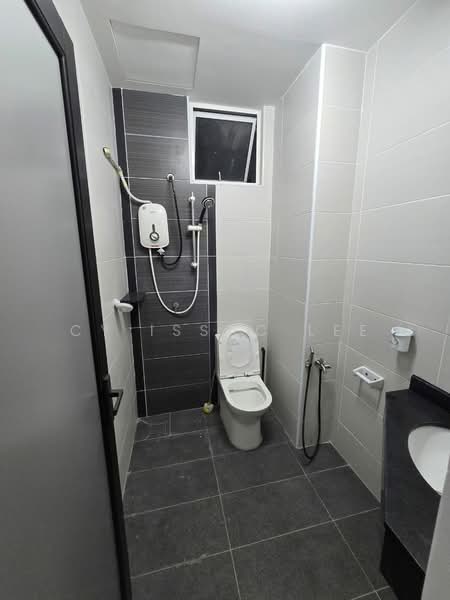 Condominium for Rent at The Oasis - Cy Issac Lee - Bathroom - PropertyGuru.com.my