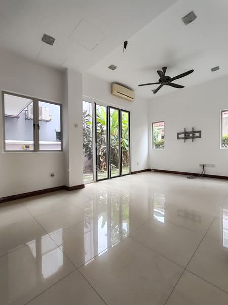 Semi-Detached House for Rent in Setia Eco Park (Setia Alam) - Jasmine Teo - Living Room - PropertyGuru.com.my