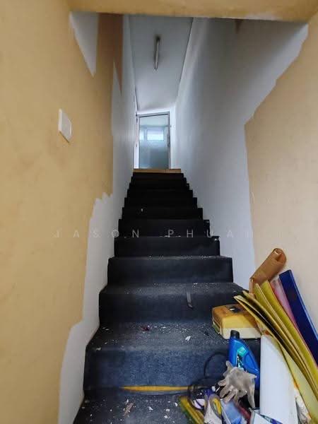 Kedai untuk Dijual di Puchong Indah (Puchong) - Jason Phuah - Corridor - PropertyGuru.com.my