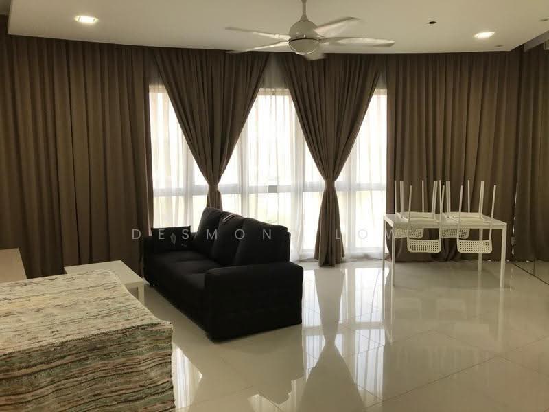 Kediaman Servis untuk Disewa di Regalia Residence - Desmond Low - Living Room - PropertyGuru.com.my