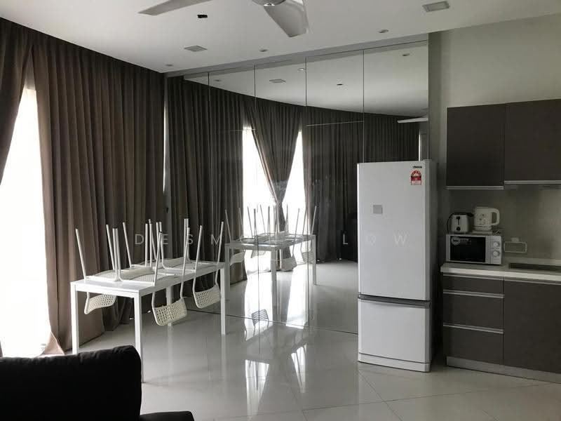 Kediaman Servis untuk Disewa di Regalia Residence - Desmond Low - Living Room - PropertyGuru.com.my