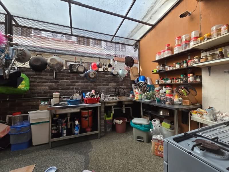 2.5-storey Terraced House for Sale in Bandar Utama 10 (Bandar Utama) - Calvin Law - PropertyGuru.com.my