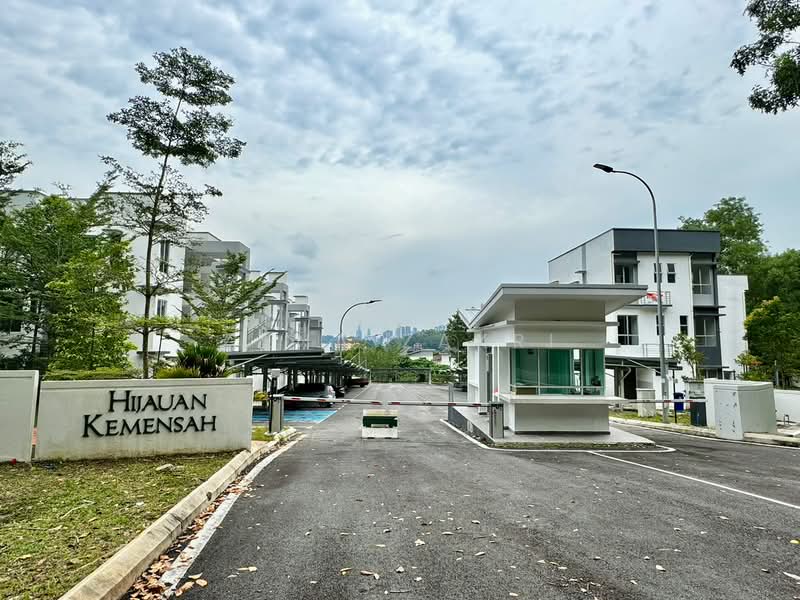 Rumah Bandar untuk Dijual di Ampang (Selangor) - Zana Zakri - PropertyGuru.com.my