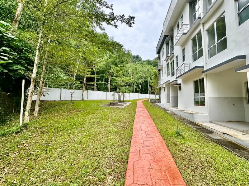 Rumah Bandar untuk Dijual di Ampang (Selangor) - Zana Zakri - PropertyGuru.com.my