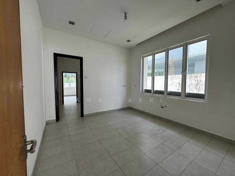Bungalow House untuk Dijual di Ukay Seraya (Ampang) - Zana Zakri - PropertyGuru.com.my