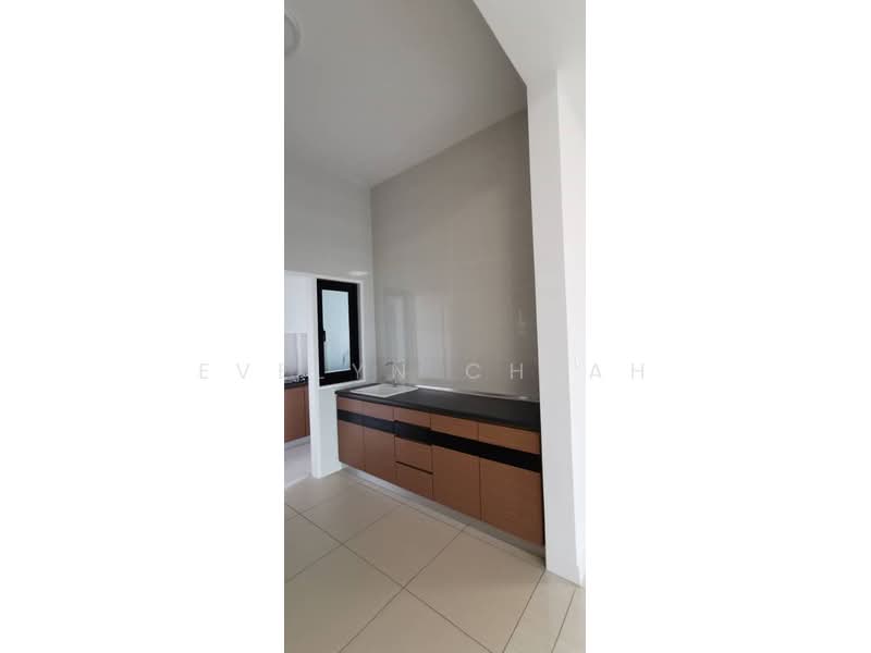 Condominium for Sale at Sky Condominium (Skyz Residence) - Evelyn Cheah - PropertyGuru.com.my