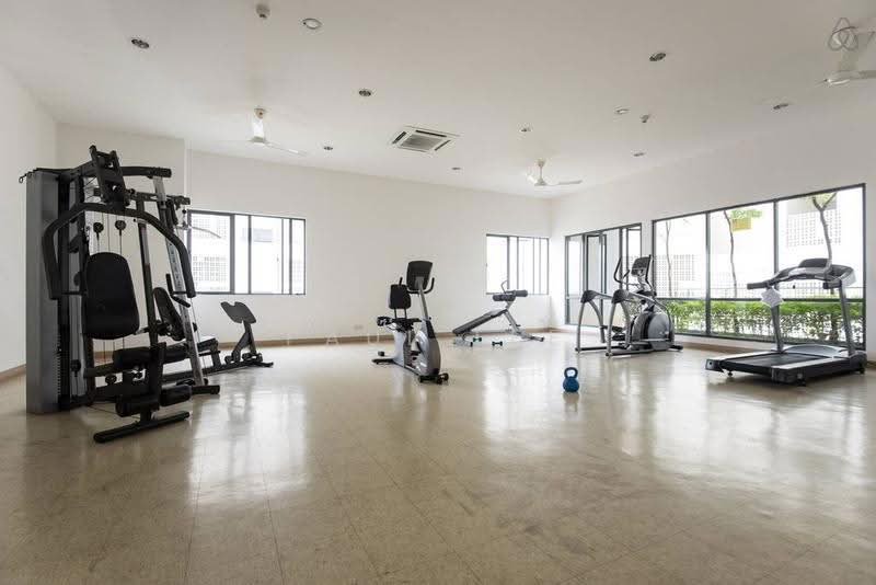 Kediaman Servis untuk Dijual di SetiaWalk - Paul Lee - Gym - PropertyGuru.com.my