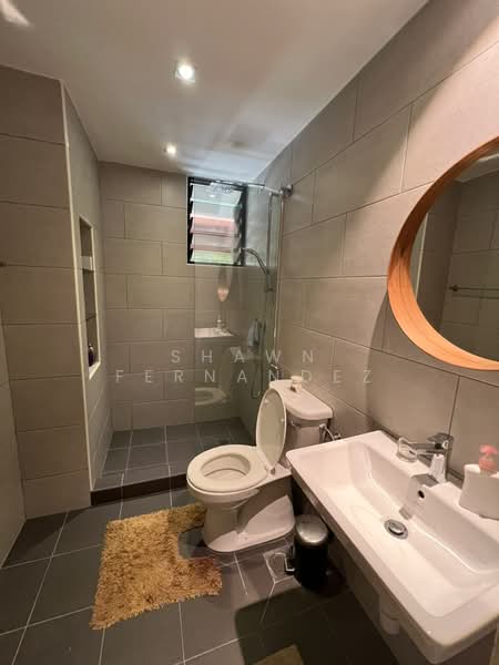 Condominium for Sale at Prima Damansara - Shawn Fernandez - Modern bathroom 1 - PropertyGuru.com.my