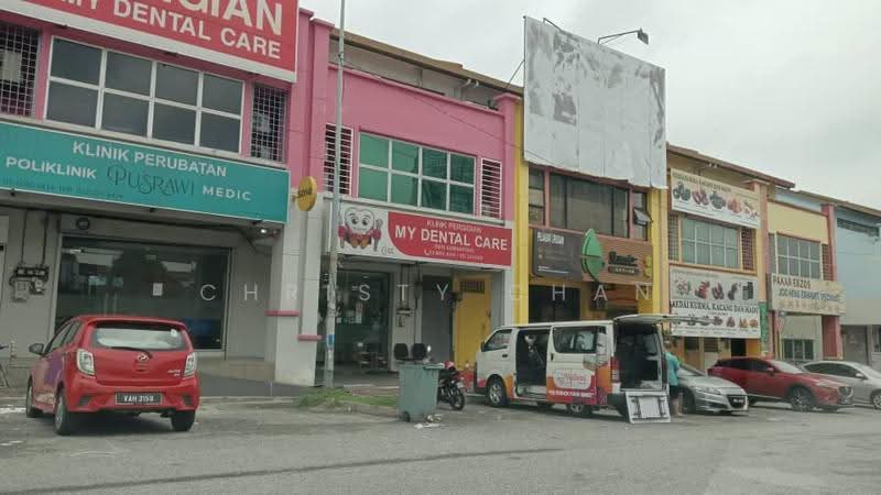 Shop for Sale in Bandar Putra Permai (Seri Kembangan) - Christy Chan - Exterior - PropertyGuru.com.my