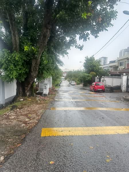 Rumah Teres 2-Tingkat untuk Dijual di Seksyen 17 (Petaling Jaya) - Elaine Kow - PropertyGuru.com.my