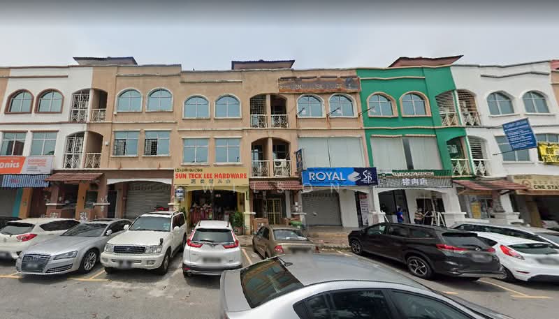 Shop for Sale in Bandar Puteri Puchong (Puchong) - Wilson Yap - Exterior - PropertyGuru.com.my