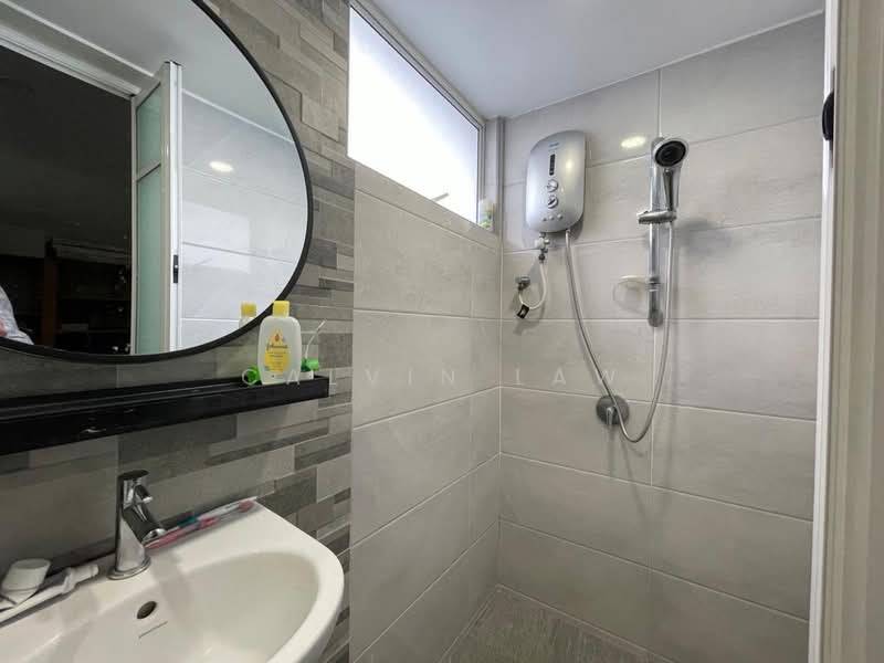 Rumah Teres 2.5-Tingkat untuk Dijual di Bu11 (Massive Reno) Damansara Petaling Jaya (Bandar Utama) - Calvin Law - PropertyGuru.com.my