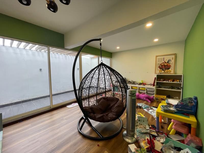 Rumah Teres 2.5-Tingkat untuk Dijual di Bu11 (Massive Reno) Damansara Petaling Jaya (Bandar Utama) - Calvin Law - PropertyGuru.com.my